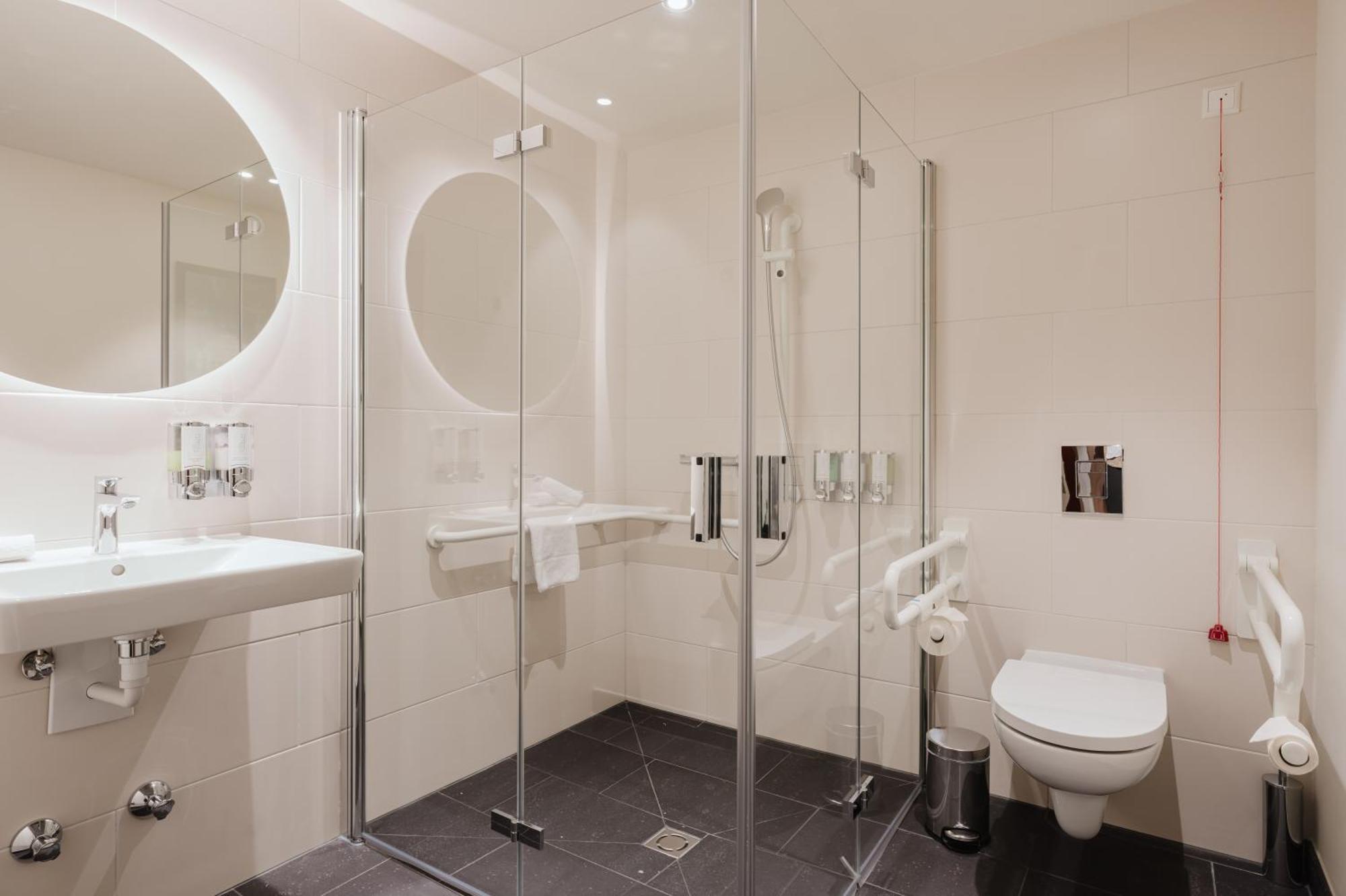 Hampton By Hilton West 3* Wien