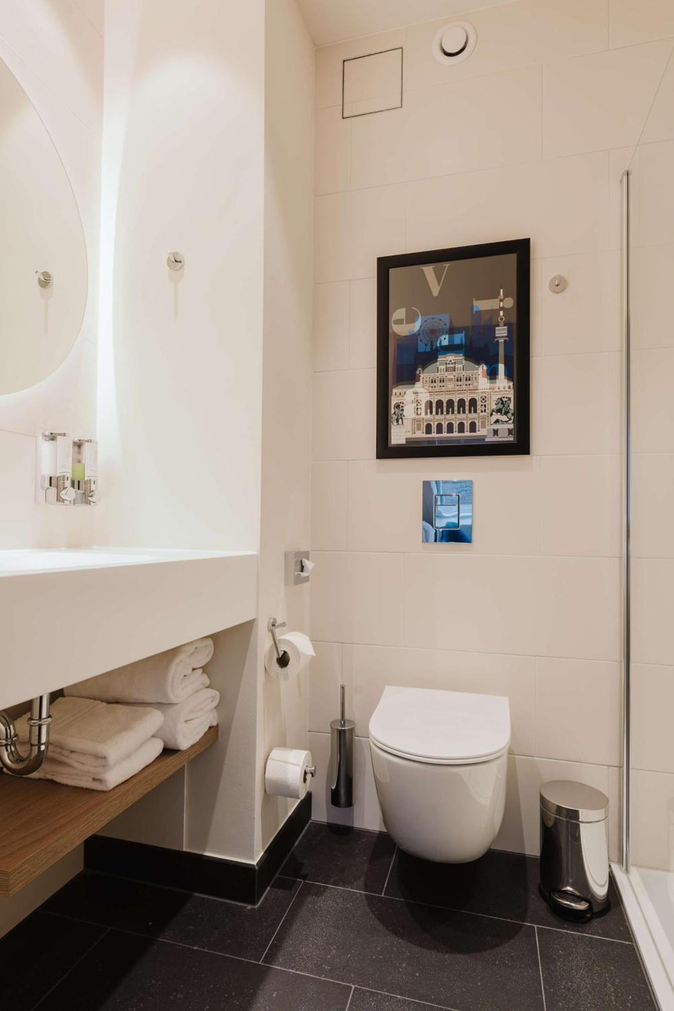 Hotel Hampton By Hilton West Wien